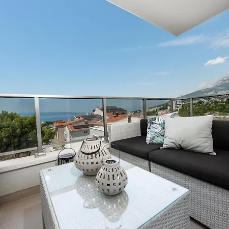 Marley Makarska